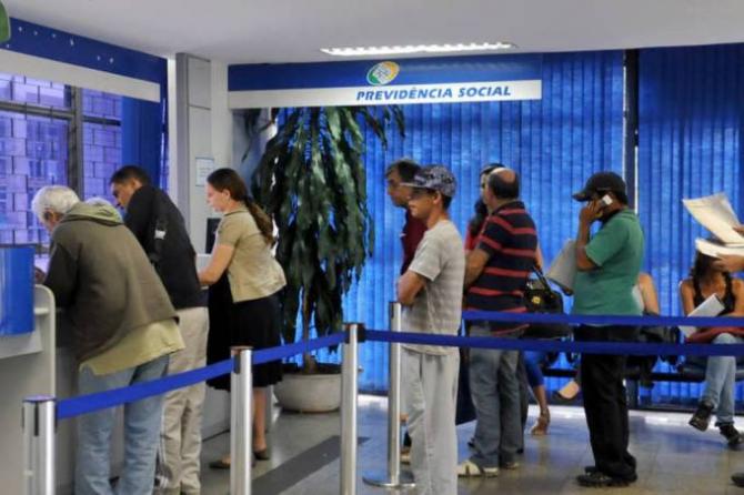 Aposentados do INSS podem ficar sem receber se Congresso não liberar verba