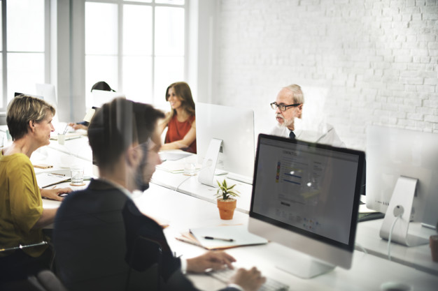 Atrasos do INSS deixam 420 mil pessoas com deficiência na fila do BPC