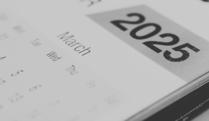 INSS começa a devolver descontos indevidos e pagar segunda parcela do 13º salário