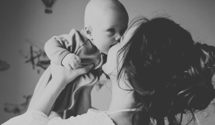 O salário-maternidade é destinado somente aos filhos biológicos?