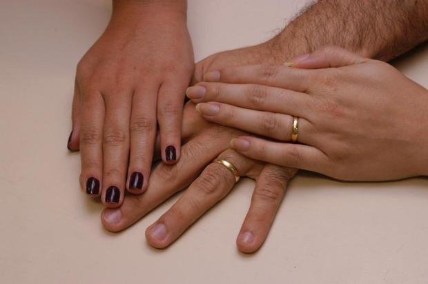 PENSÃO POR MORTE: UNIÕES ESTÁVEIS CONCOMITANTES E RATEIO DO BENEFÍCIO